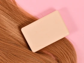 Shampoos sólidos descubra por que essa tendência pode transformar sua rotina de cuidados